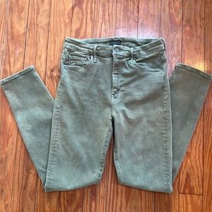 Mother High Waisted Looker Ankle 27